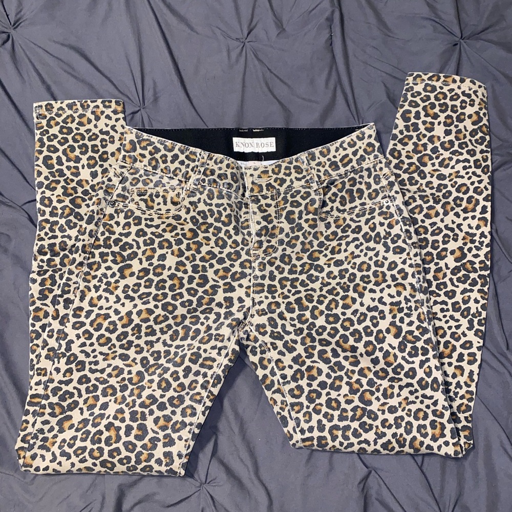 Knox Rose Cheetah Print Pants